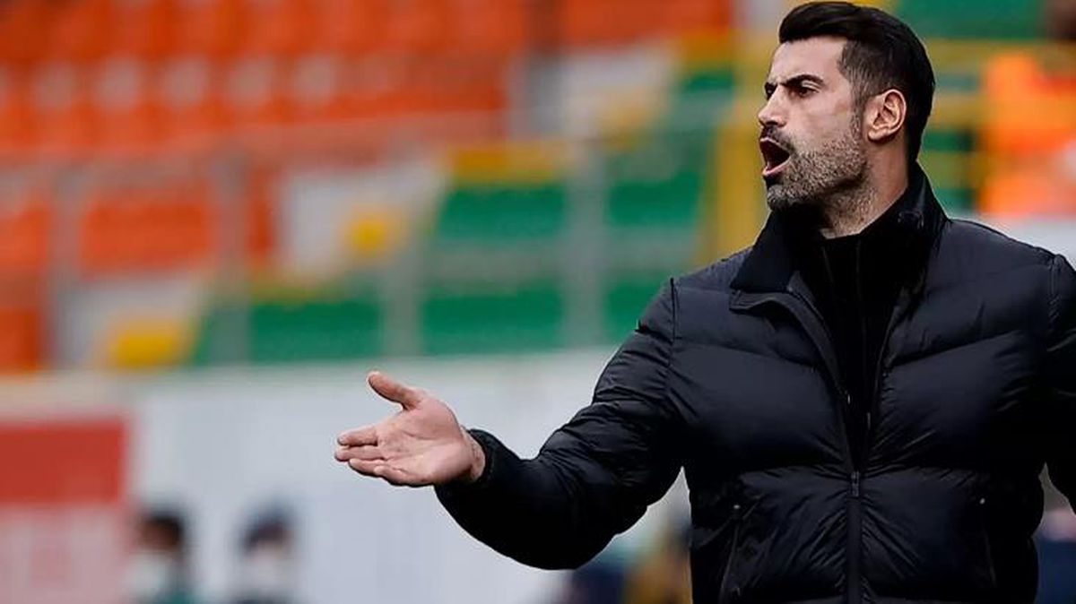 İlk temas kuruldu! Volkan Demirel, yabancılara satılan kulübün başına geçiyor