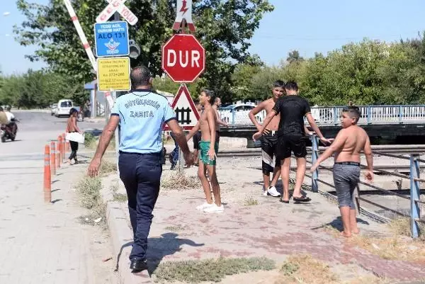 Adana'da yazın kanalda serinliğin acı bilançosu: 28 ölü