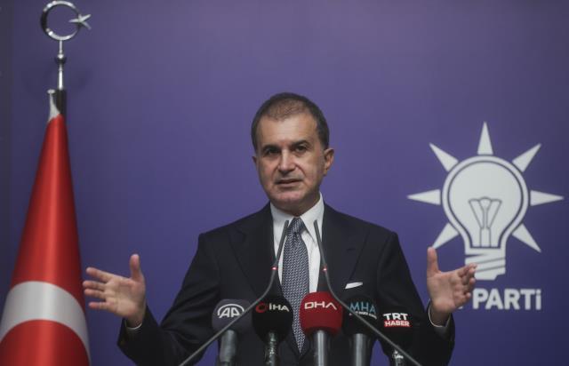 AK Parti'den Cumhurbaşkanı Erdoğan'ı Kenan Evren'e benzeten CHP'ye çok sert tepki: Şuursuzluk ve çarpıklık