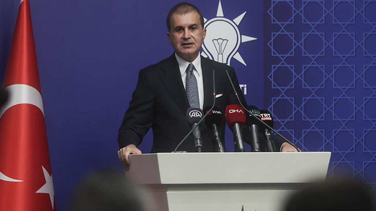 AK Parti'den Cumhurbaşkanı Erdoğan'ı Kenan Evren'e benzeten CHP'ye çok sert tepki: Şuursuzluk ve çarpıklık