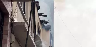 Bursa haberi | Bursa'da alevler iki katlı evi küle çevirdi