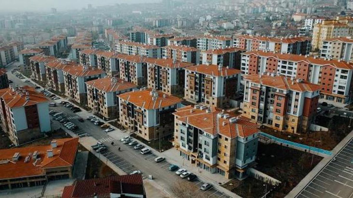 Erdoğan'ın yarın açıklayacağı Cumhuriyet tarihinin en büyük sosyal konut projesine başvuru şartları belirlendi