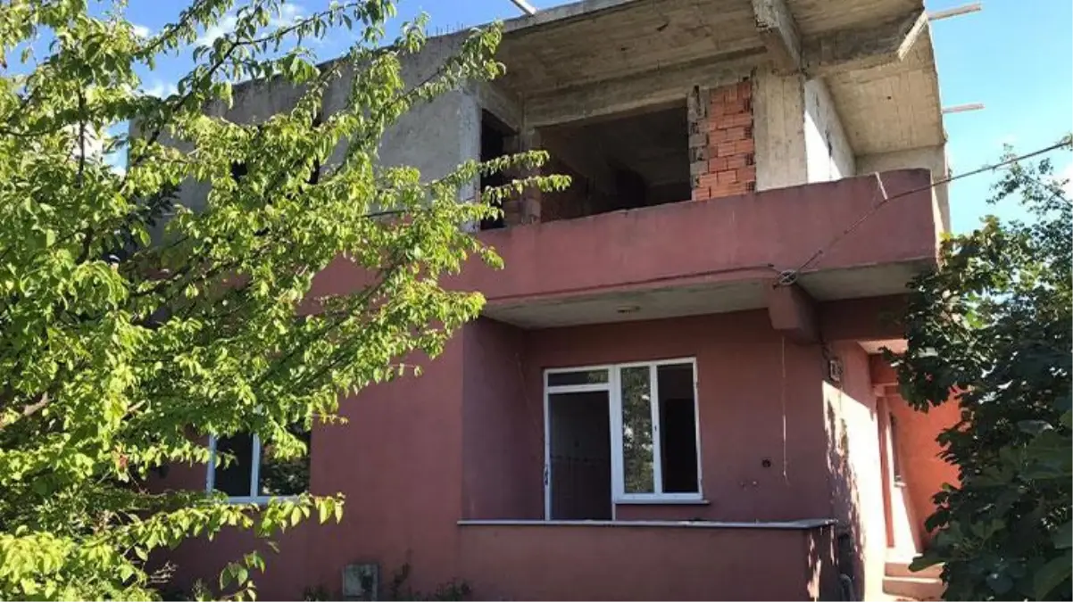 Metruk binada tecavüze uğradığını öne süren 17 yaşındaki kız, karakola koştu