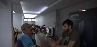 Okul ve çevresinde asayiş uygulaması: İnternet kafede yaşı tutmayan öğrenci ailesine teslim edildi
