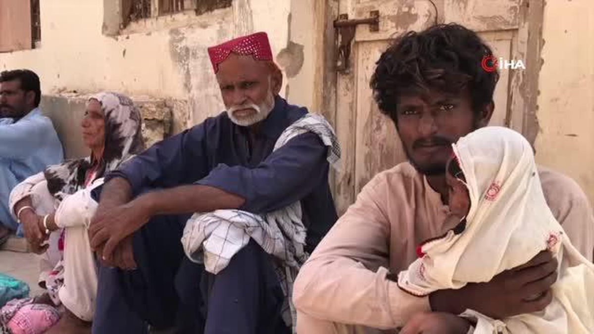 Pakistan'da 1 milyondan fazla kişi salgın hastalığa yakalandı