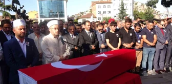 Şehit Astsubay Ağıl'ın cenazesi son yolculuğuna uğurlandı