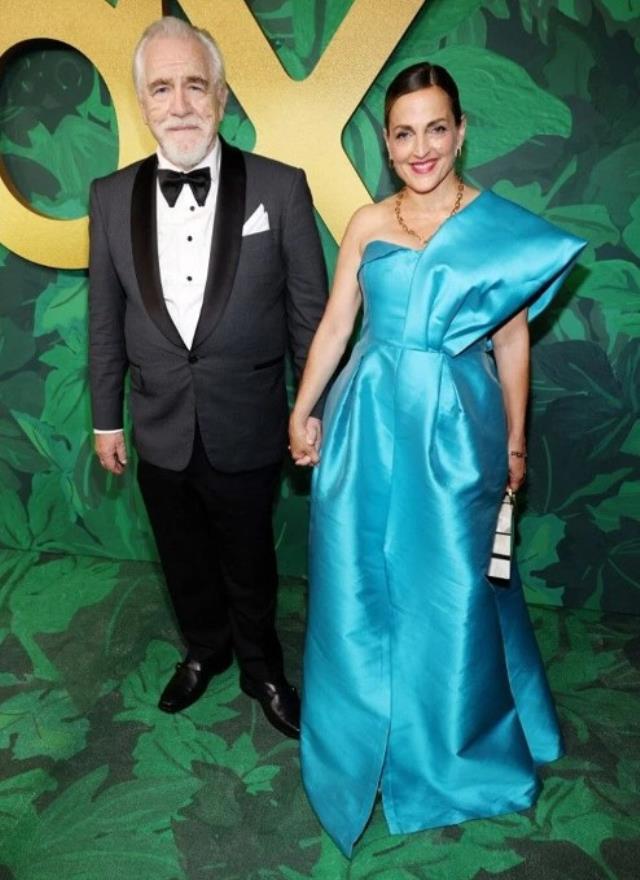 74'üncü Emmy Ödül Töreni'nde şıklık yarışı! Ünlü isimler, kırmızı halıda adeta şov yaptı