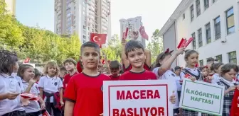 Ataşehir'de eğitim öğretim yılı açılış töreni düzenlendi