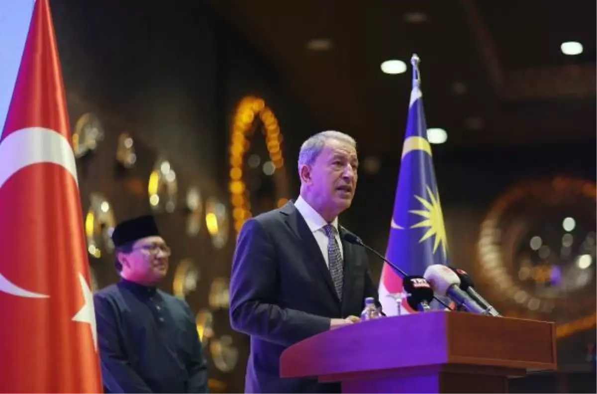 Milli Savunma Bakanı Akar, Malezya Milli Günü Resepsiyonu'nda konuştu
