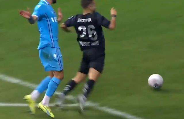 Bunu niye yaptın Yusuf! Trabzonspor maçındaki hareketine kimse anlam veremedi, hemen oyundan çıkarıldı