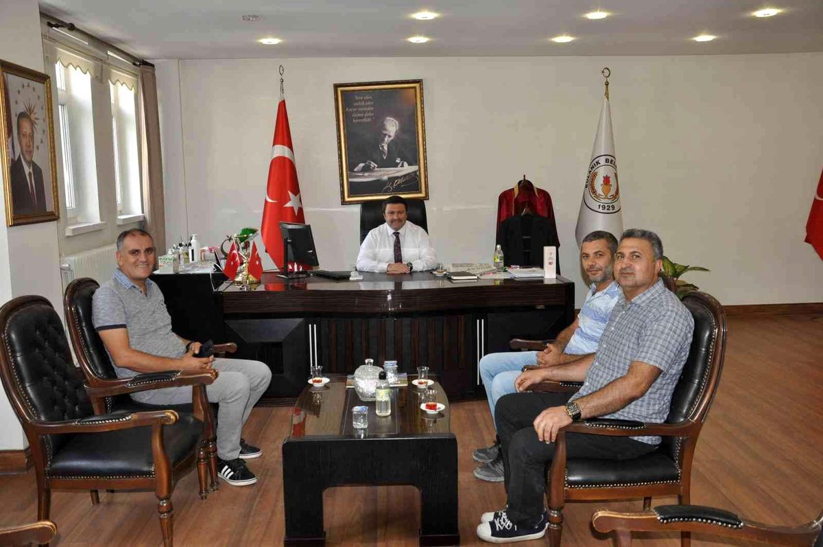 Muş haber! Bulanık'ta gazetecilerden Kaymakam Ocak'a ziyaret