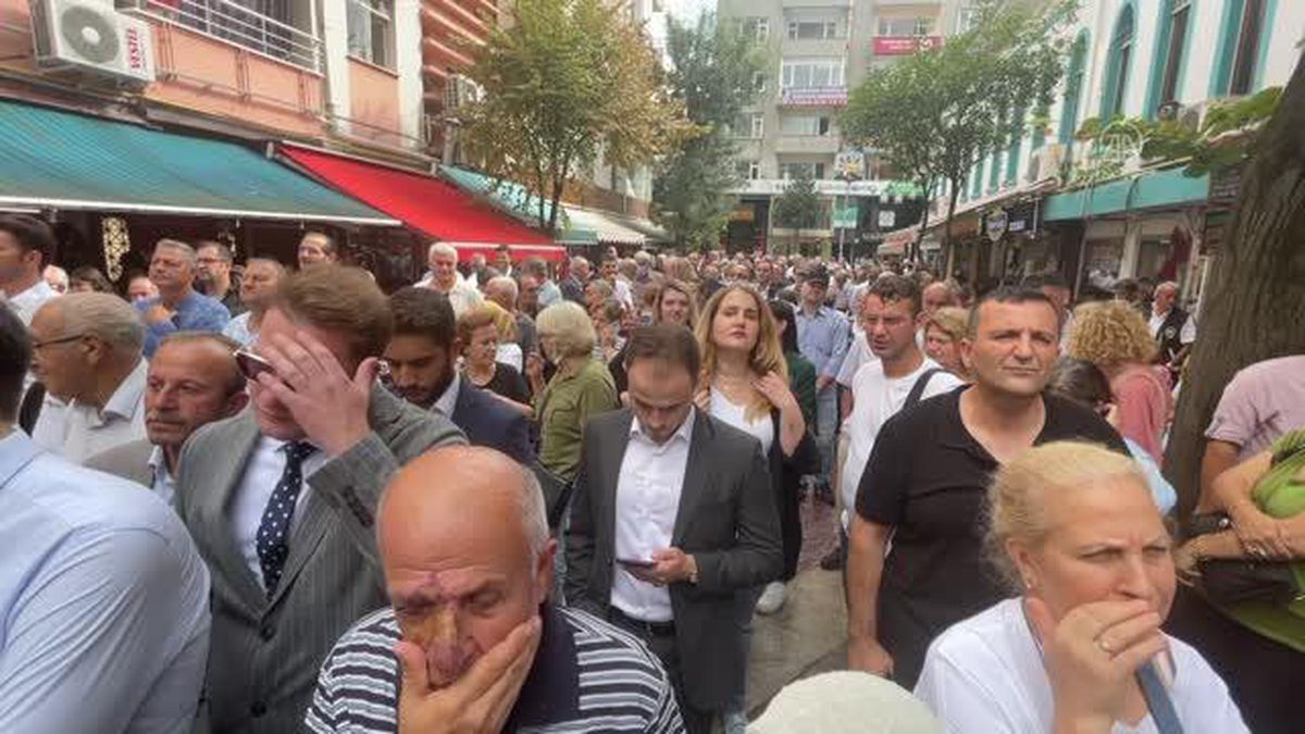 CHP Genel Başkanı Kılıçdaroğlu, esnafı ziyaret etti