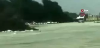 Seyir halindeki köpük tabak yüklü tır yandı