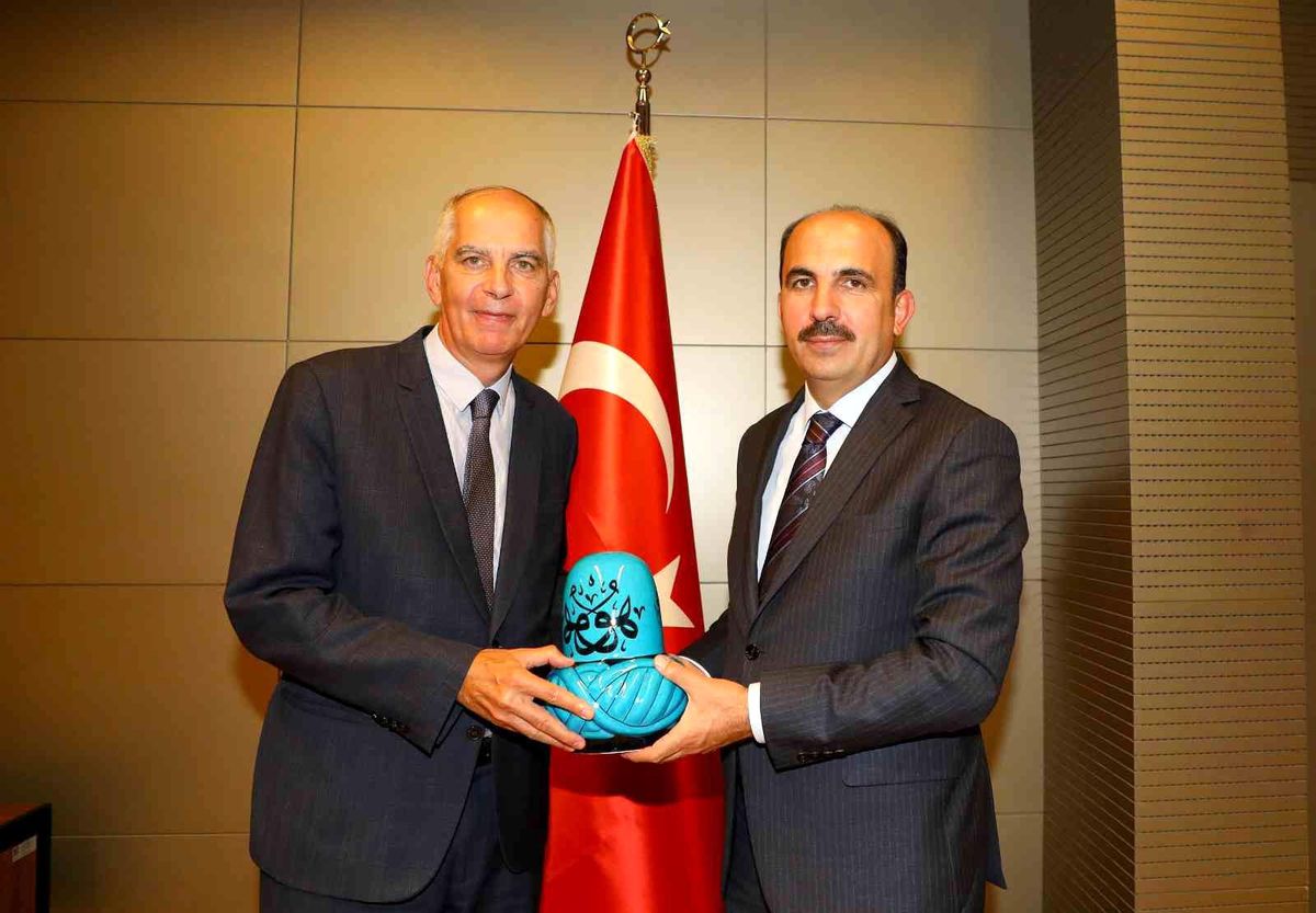 Konya haberleri! Fransa'nın Ankara Büyükelçisi Magro, Konya Büyükşehir Belediye Başkanı Altay'ı ziyaret etti