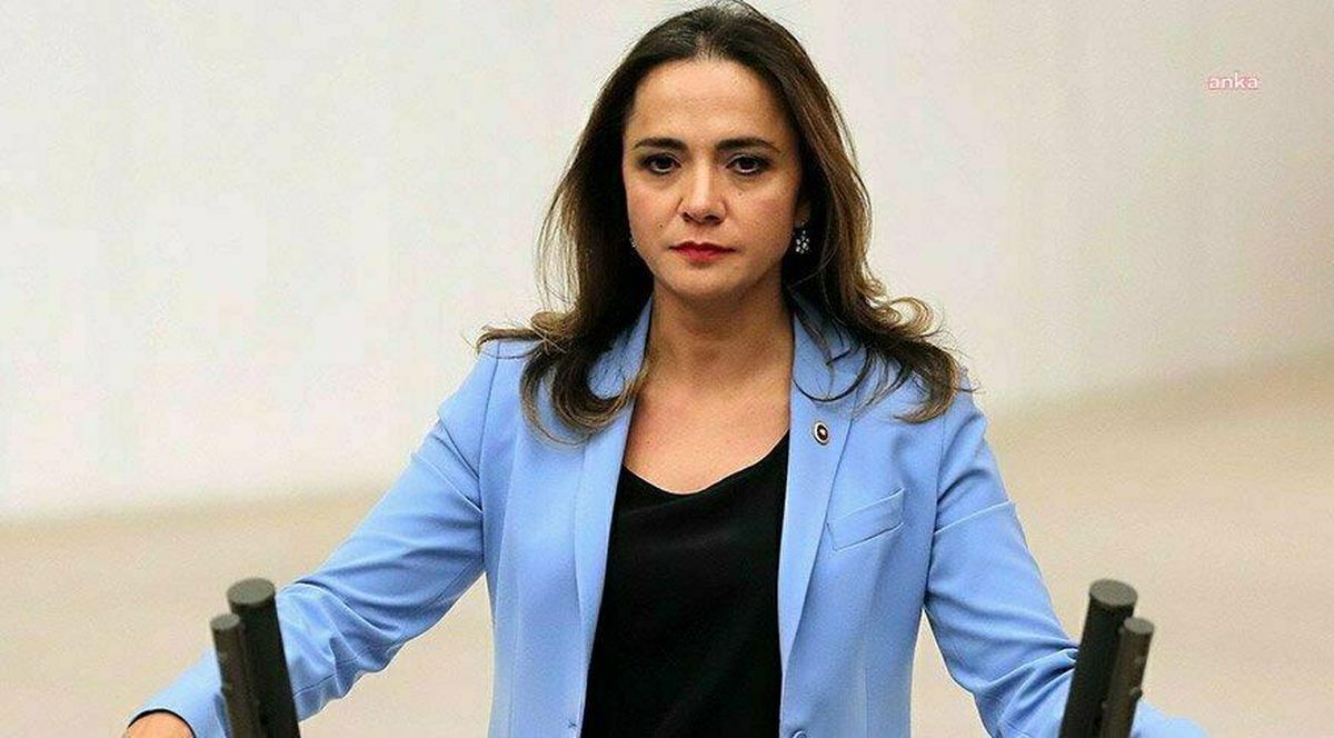 Ordu haber | Gamze Akkuş İlgezdi: 'Akp İktidarı Sona Ermedikçe Bu Ülkede Sınav Şaibeleri, Soru Hırsızlıkları, Mülakat Skandalları Bitmeyecek'