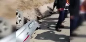 Takla atan araçtaki 2 kişi yaralandı