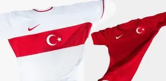 A Milli Futbol Takımı'nın yeni formaları tanıtıldı