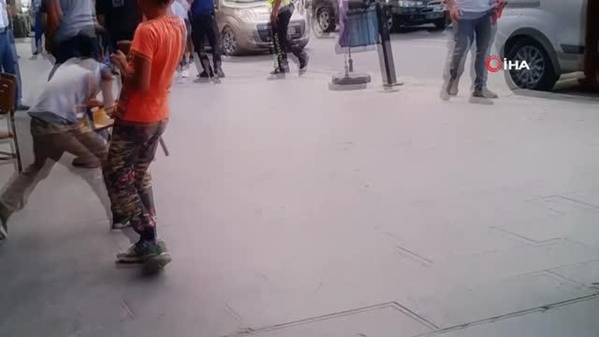 Etrafa saldıran alkollü şahıs gözaltına alındı