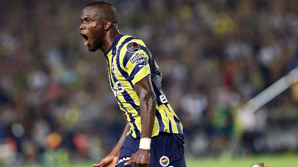 Fransa'da muhteşem geri dönüş! Fenerbahçe, 2 farklı geriye düştüğü maçta Rennes ile 2-2 berabere kaldı