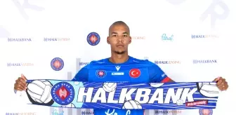 Halkbank, Hollandalı voleybolcu Nimir Abdel-Aziz'i transfer etti