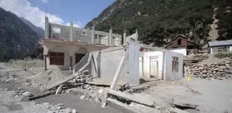 Pakistan'ı vuran selin neden olduğu yıkım