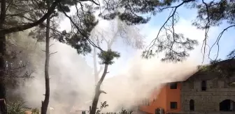 Konya haber... Tarihi Selçuklu hamamının çatısında yangın