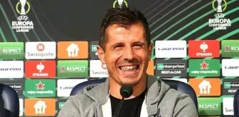 Emre Belözoğlu'nun yaptığı İtalyanca espri tüm salonu kahkahaya boğdu