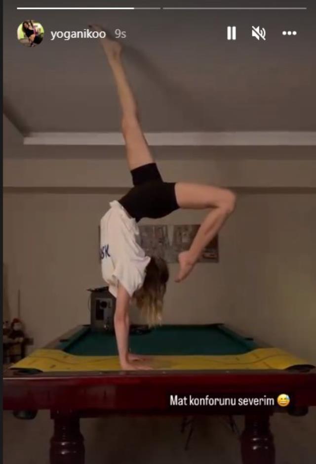 Eski Survivor yarışmacısı Sercan Yıldırım'ın eşi bilardo masasının üzerine amuda kalktı Eski Survivor yarışmacısı Sercan Yıldırım'ın eşi bilardo masasının üzerine amuda kalktı