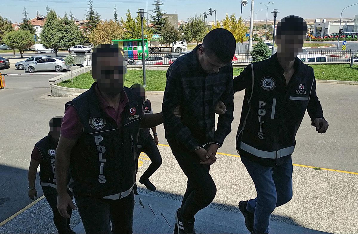 Son Dakika | Uyuşturucu operasyonunda 3 şüpheli tutuklandı