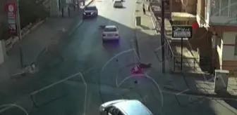 Niğde 3. sayfa haberi... Niğde'de yolun karşısına geçen 2 kadına araç böyle çarptı