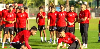 Samsunspor'da 10 futbolcu henüz forma giyemedi