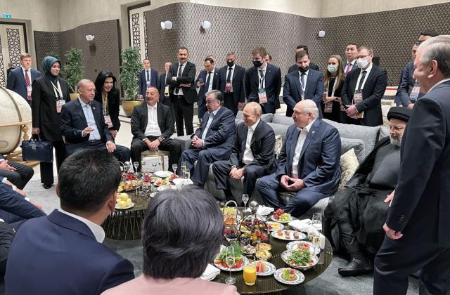 Şanghay İşbirliği Örgütü Zirvesi'ne Çin lideri damga vurdu! Ne akşam yemeğine katıldı, ne de toplu fotoğrafta yer aldı