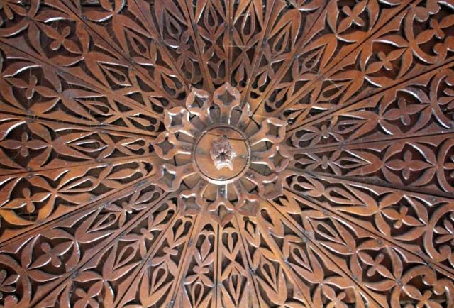 Dışardan sıradan bir ev gibi görülüyor, içeri görenler gözlerine inanamıyor