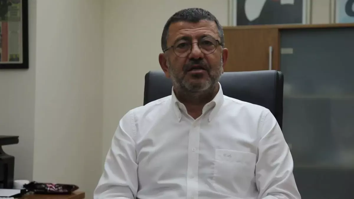 Veli Ağbaba: 'Devleti Ayakta Tutan Kurumlardır, Kurumlar Çökerse Devlet Çöker'