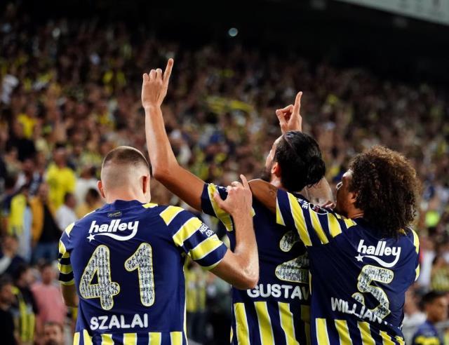 Kadıköy'de resital! Fenerbahçe, Alanyaspor'u 5 golle geçti