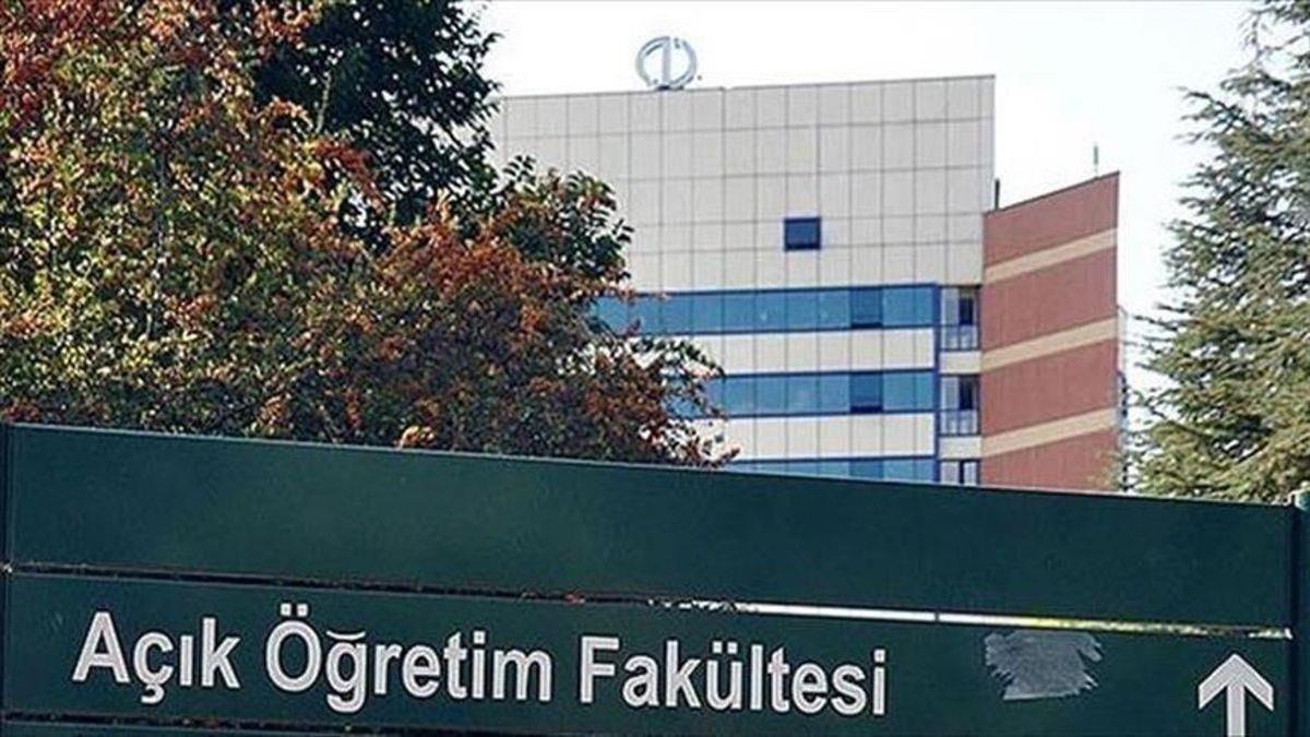AÖF kitap veriliyor mu?