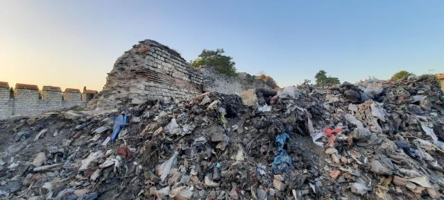 İmamoğlu, tarihi surları 'Neydi/Ne Oldu' notuyla paylaştı, kısa sürede 40 bin beğeni aldı