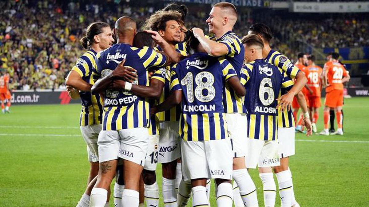 Fenerbahçe'de Serdar Aziz ve Luan Peres dönüyor! Dev derbide kadroda olacaklar