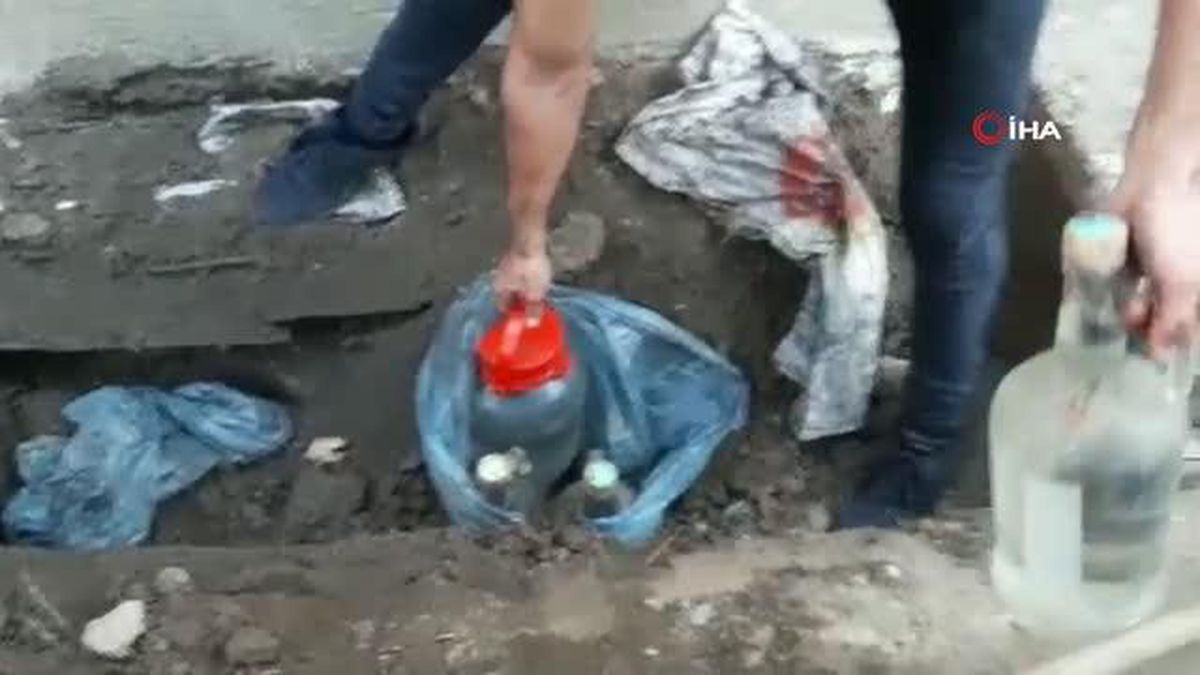Hatay haberleri... Hatay'da 2 bin 210 litre sahte rakı ele geçirildi