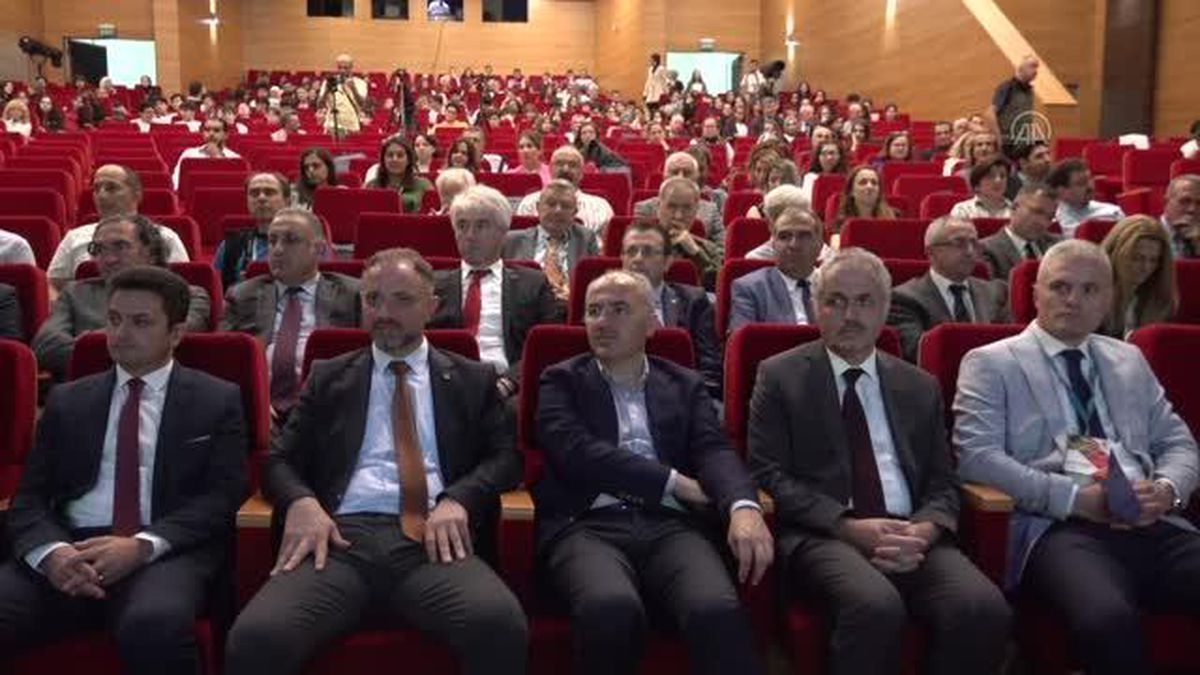 '3. Uluslararası Bitki Biyolojisi Kongresi' başladı