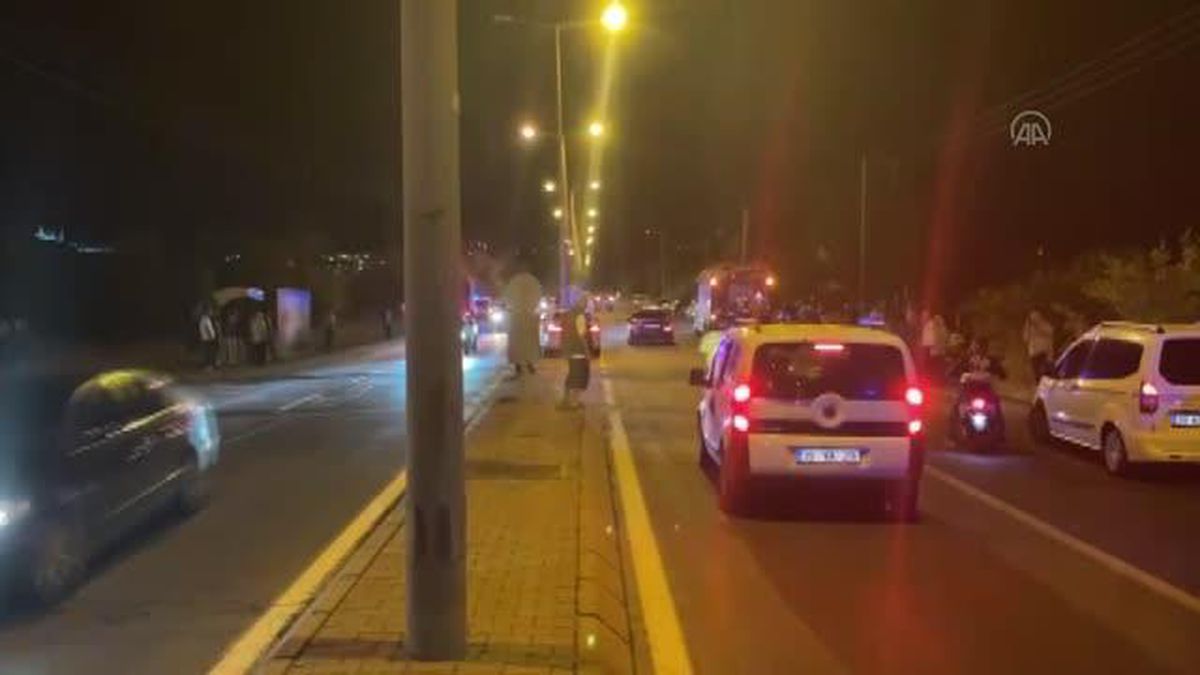 İki otomobilin çarpışması sonucu 7 kişi yaralandı