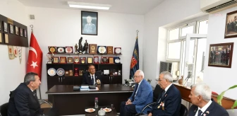 Son dakika haber | Karabağlar Belediye Başkanı Selvitopu, Gaziler Haftası'nı Kutladı