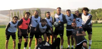 ES Elazığsporlu futbolcuların hedefi şampiyonluk
