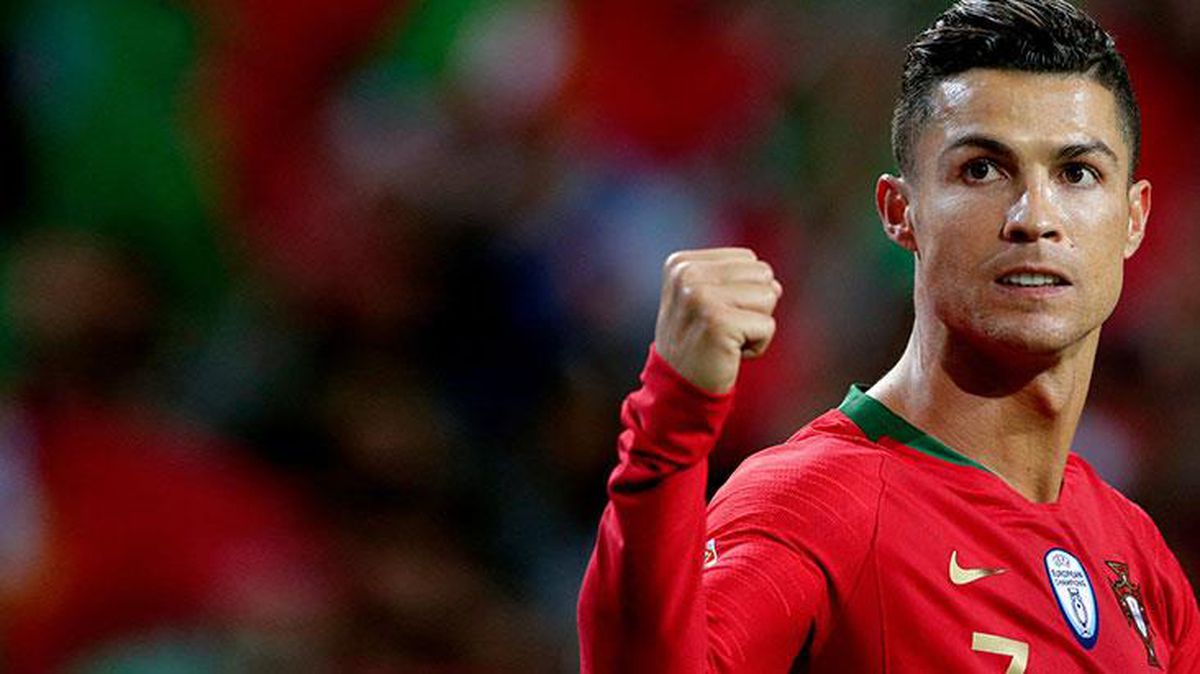 Fenerbahçe'ye geleceği söylentisi ortalığı ayağa kaldıran Ronaldo kariyeriyle ilgili kararı verdi