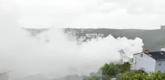 Sarıyer'de gecekonduda çıkan yangın hasara neden oldu