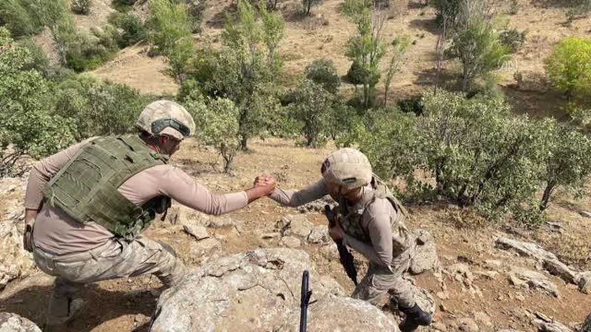 Elazığ haberi | Elazığ'da 'Eren Abluka-38 Şehit Jandarma Er Cem Havale Operasyonu' başlatıldı