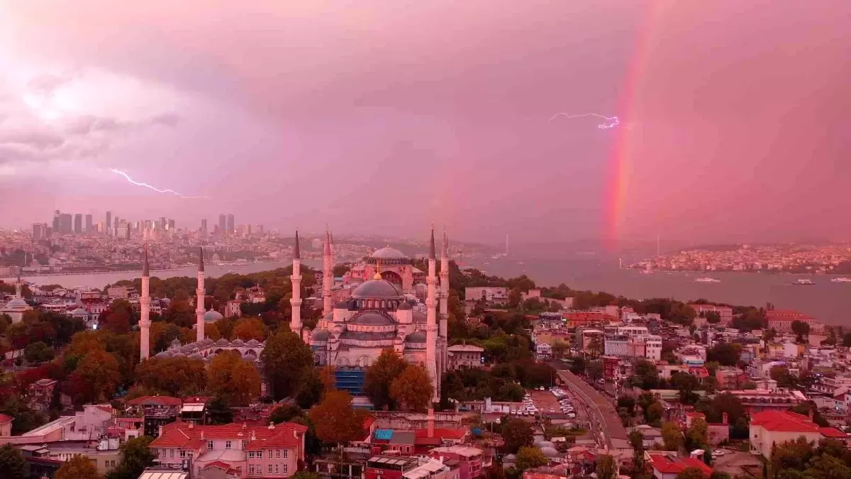 İstanbul'da gökkuşağı - Time lapse