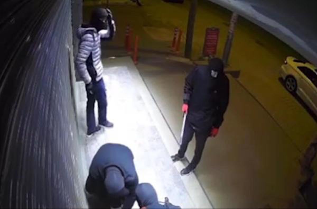 Tekirdağ polisi, 2 denemesinde de başarısız olan kar maskeli hırsızları arıyor