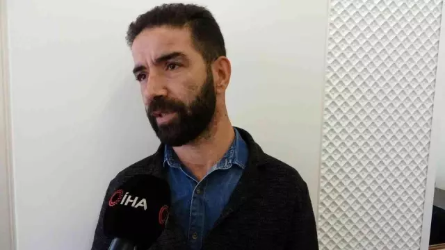 Pnedik'te acemi hırsızlar iş başında! 1 saat boyunca kamyonu çalmaya çalıştılar