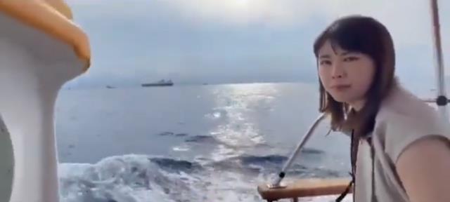 Yunanistan kıyılarında Rus petrolüne uygulanan ambargoyu delen yakınlaşma yaşandı